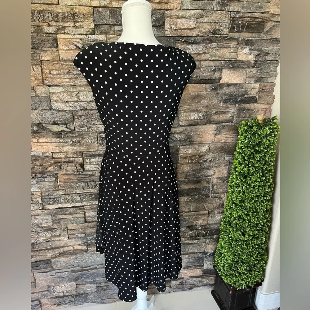 Ralph Lauren Black and White V-Neck Midi Dress - Picture 2 of 8